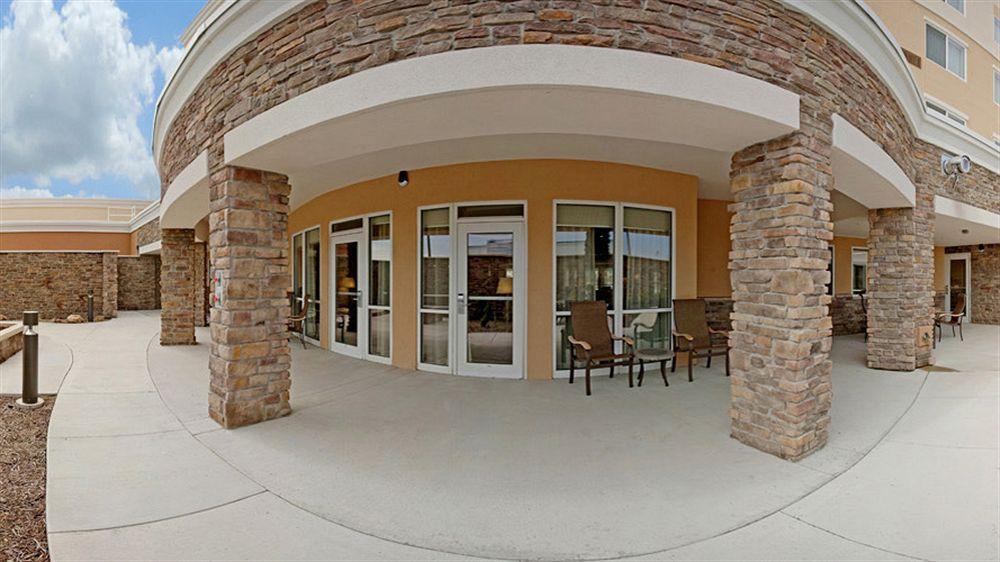 Courtyard Des Moines Ankeny Hotell Exteriör bild